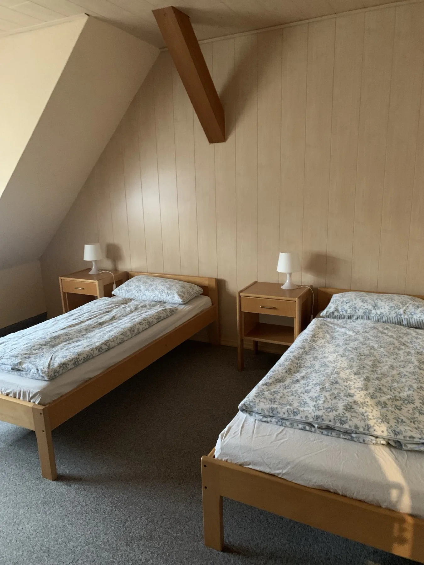 Weitere Ansicht eines Schlafzimmers der Ferienwohnung